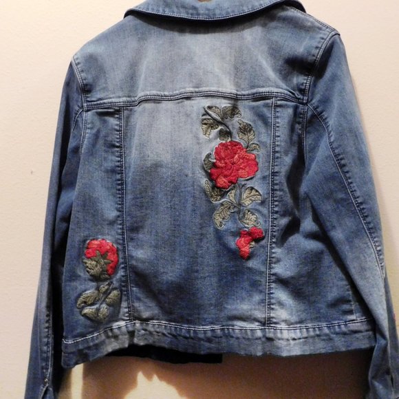 Embroidered Vintage America Rose Denim Jacket - Picture 3 of 3